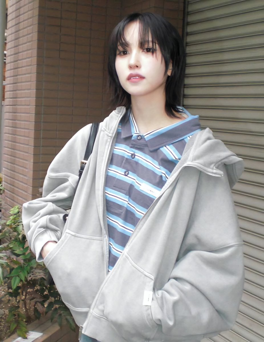 kpopsapphic's tweet photo. Mina (Twice) https://t.co/wEVZH4QiBz