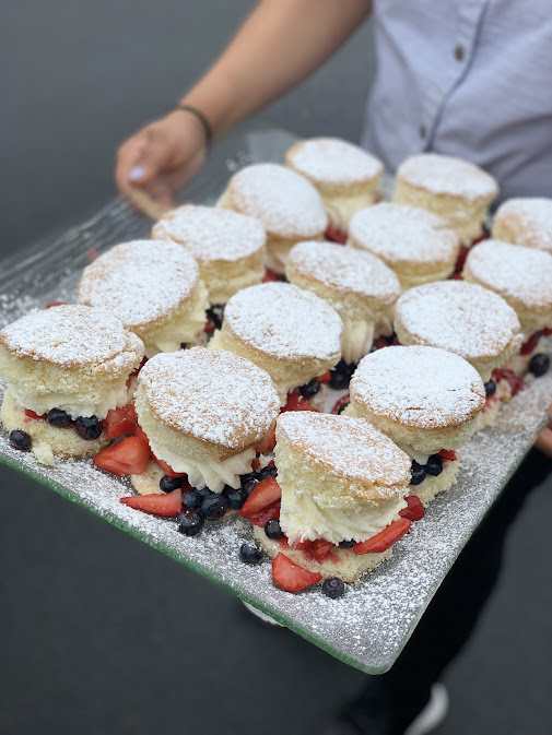 fordswicked's tweet photo. A magical treat. 🍓

Hosting a party at home? Sit, back, relax and let Ford's take care of the rest. 
-- 
To see our menu or order online, please visit: https://t.co/aRLBmTbzB7

For more information about our food truck and catering options, please contact ana@fordsfishshack.com. https://t.co/RYMqWd3ecC