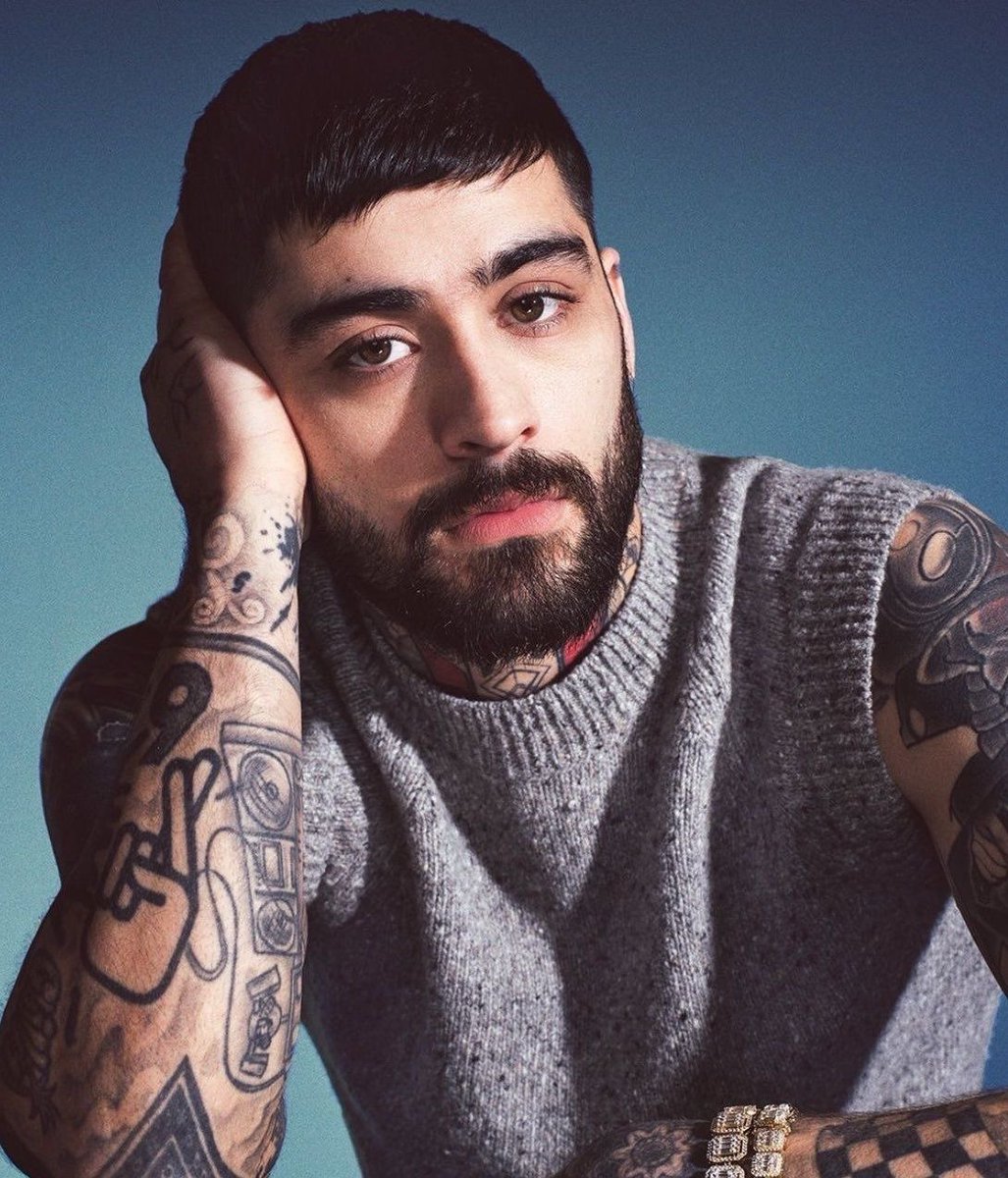 vesperamyst's tweet photo. 🚨 A source close to Ariana Grande's team states that Zayn Malik will be featured on a secret track from ‘eternal sunshine: brighter days ahead.’ https://t.co/c66YOGTG2z