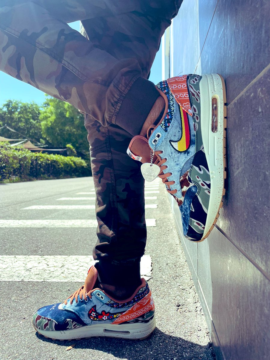 RobGoncopski's tweet image. Happy Friday fam. Day #21 of #marchMAXness Nike x Concepts Air Max 1 "Heavy"
#am1 #AirMaxMonth #yoursneakersaredope #Kotd