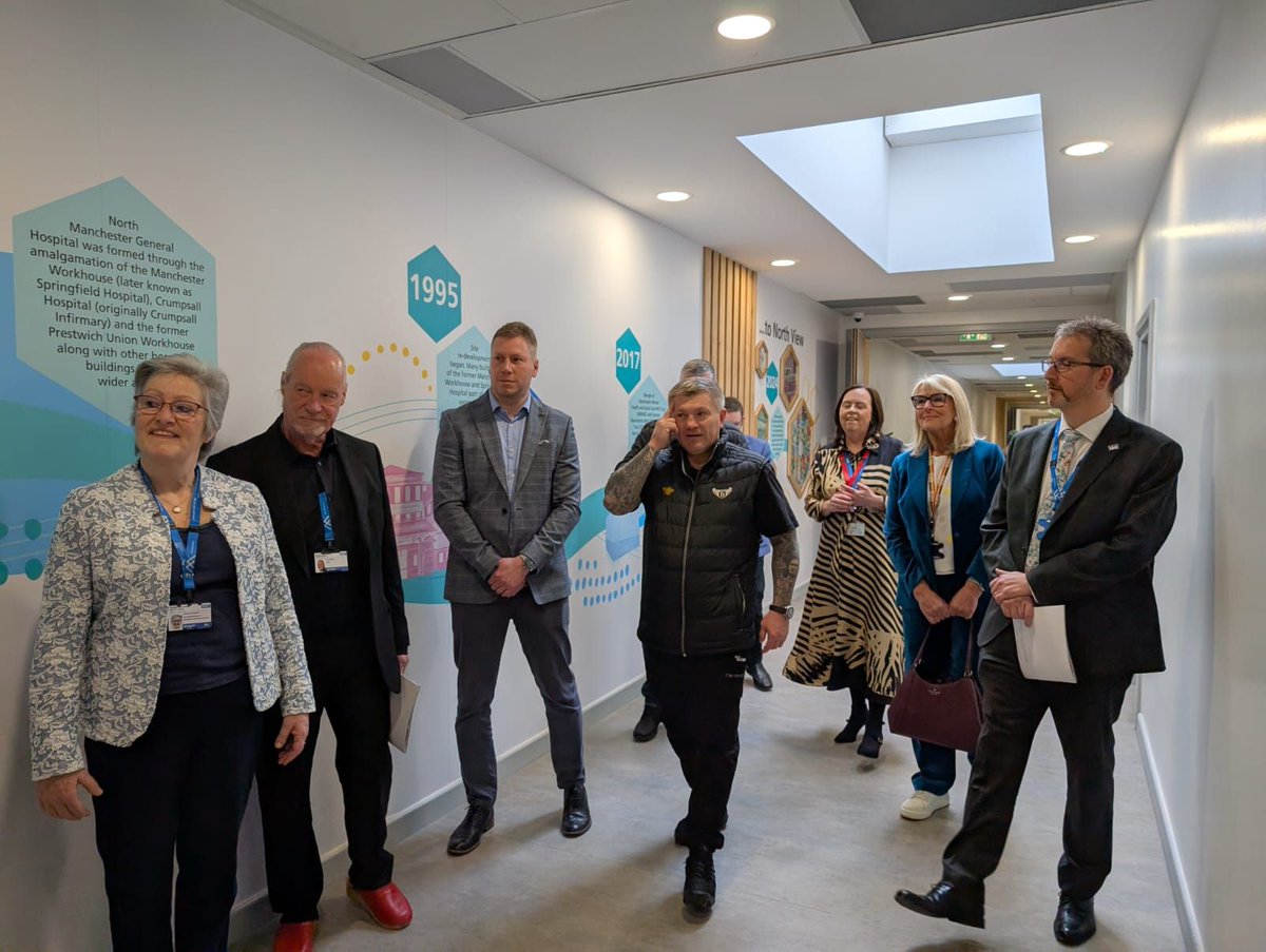 Greater Manchester Mental Health (@gmmh_nhs) on Twitter photo We had a fantastic morning welcoming Manchester boxing hero and mental health champion Ricky Hatton MBE (<a href="/HitmanHatton/">Ricky Hatton MBE</a>) to the opening of North View, our mental health inpatient hospital. 🧵 1/5
#GMMHImprovingNorthMcr We had a fantastic morning welcoming Manchester boxing hero and mental health champion Ricky Hatton MBE (<a href="/HitmanHatton/">Ricky Hatton MBE</a>) to the opening of North View, our mental health inpatient hospital. 🧵 1/5
#GMMHImprovingNorthMcr