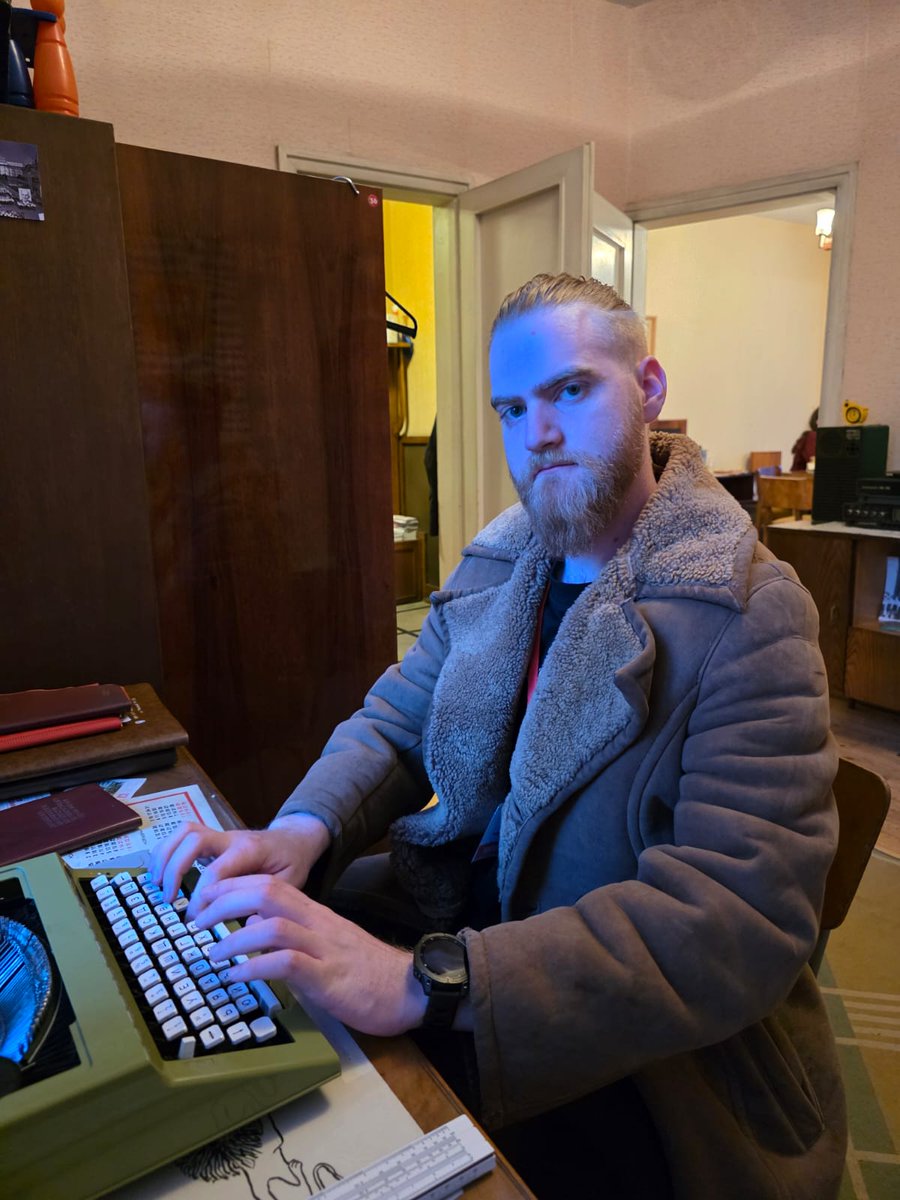 andreibratucu🦇🔊 tweet media