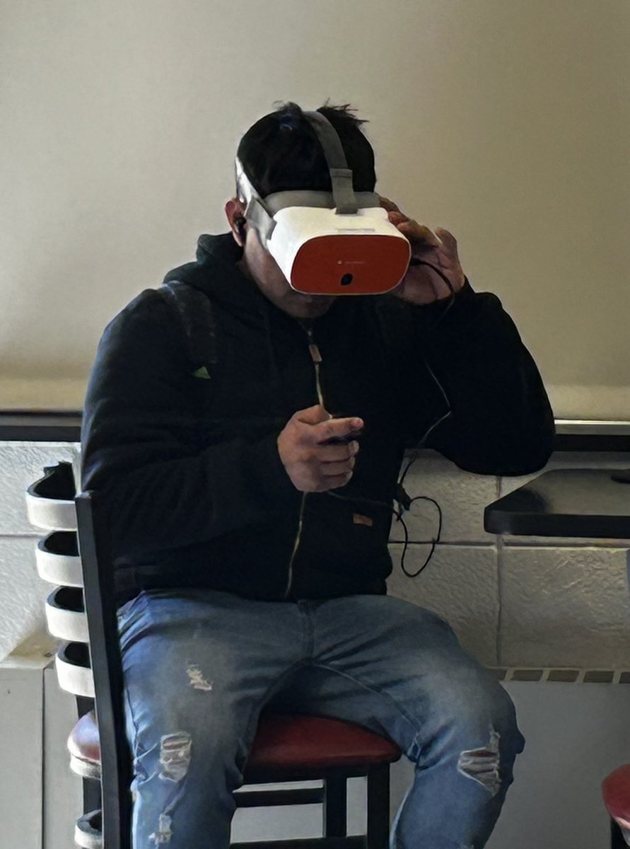 Peekskill_STEAM's tweet image. 🌟 Exciting day for some of our HS students as they experienced VR headsets for the first time! 🎮✨ The future of learning is here, and they loved every moment! Huge thanks to Ms. Torp and Mr. Rodriguez ! @PeekskillCSD @DrJFerris @budhaiseudes @kermojica1 #keepingthepromise