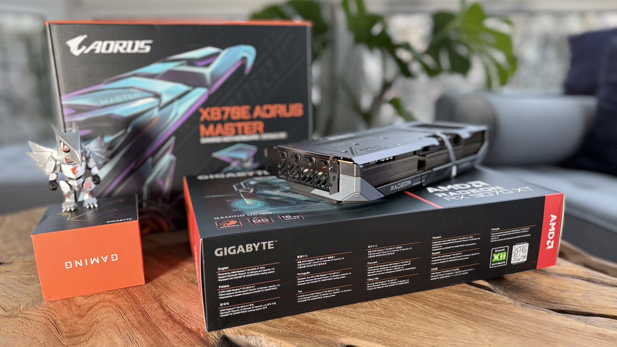 #Werbung Das Team von <a href="/GIGABYTE_DE/">GIGABYTE</a> hat mich mal wieder mit phantastischer Hardware ausgestattet!
Checkt unbedingt bit.ly/GV-R9070XTGAMI… aus, um mit eurem PC in Zukunft das Beste aus euren Games rauszuholen!
Details dazu in meinem neuesten Video: youtu.be/dahUpHLuHX8?t=…