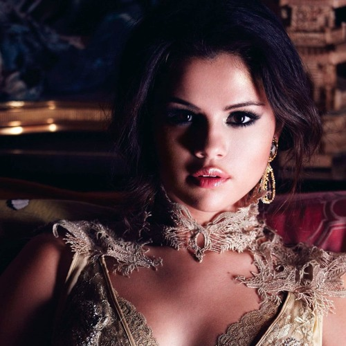 gomezverse's tweet photo. We've come a long way! All of Selena Gomez's albums have reached number #1 on US iTunes since "Stars Dance" (2013). #ISaidILoveYouFirst is the latest entry. @SelenaFanClub https://t.co/kYN9eu3iBR