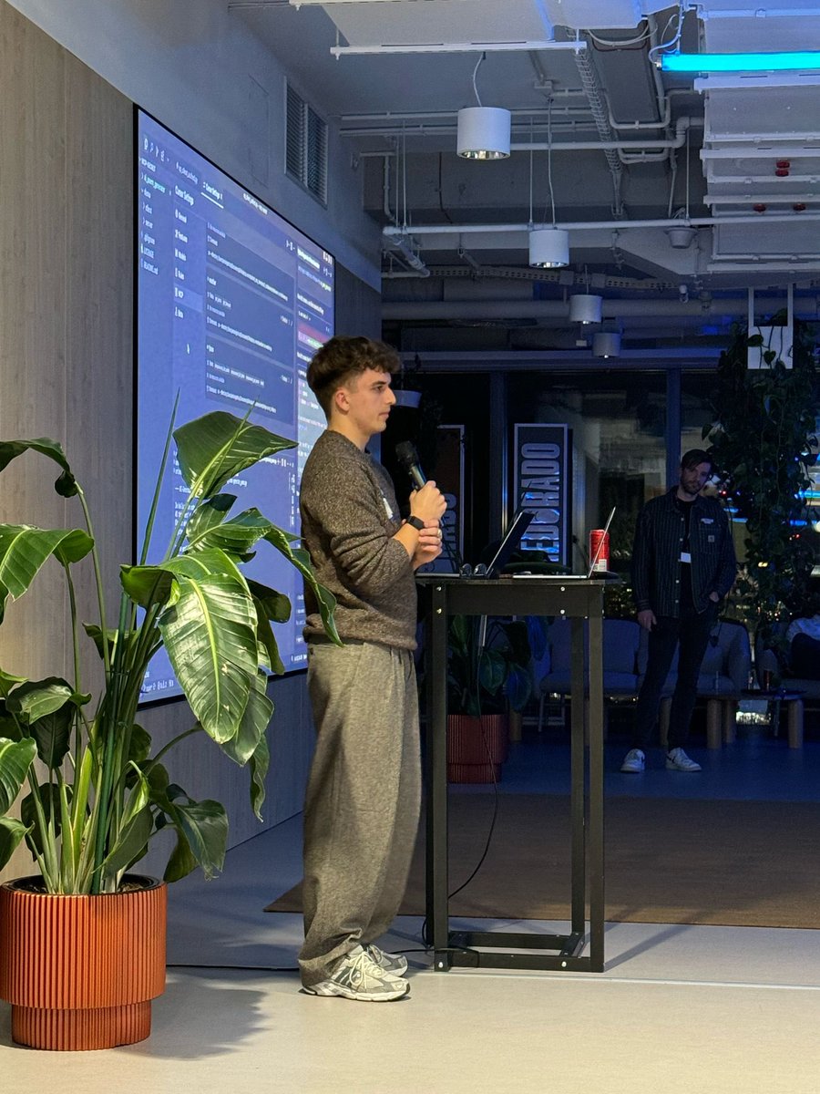 demos are demoing <a href="/AITinkerers/">AI Tinkerers</a>