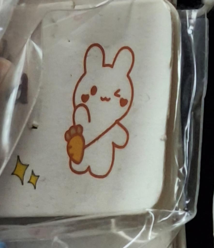 Simaysolda's tweet image. خودمو امروز تویه مترو دیدم😍😅