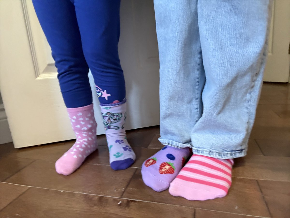 stina_cee's tweet photo. Rock your Socks!! 
It’s World Down Syndrome Day! 💙 💛 https://t.co/oW75H95zNF