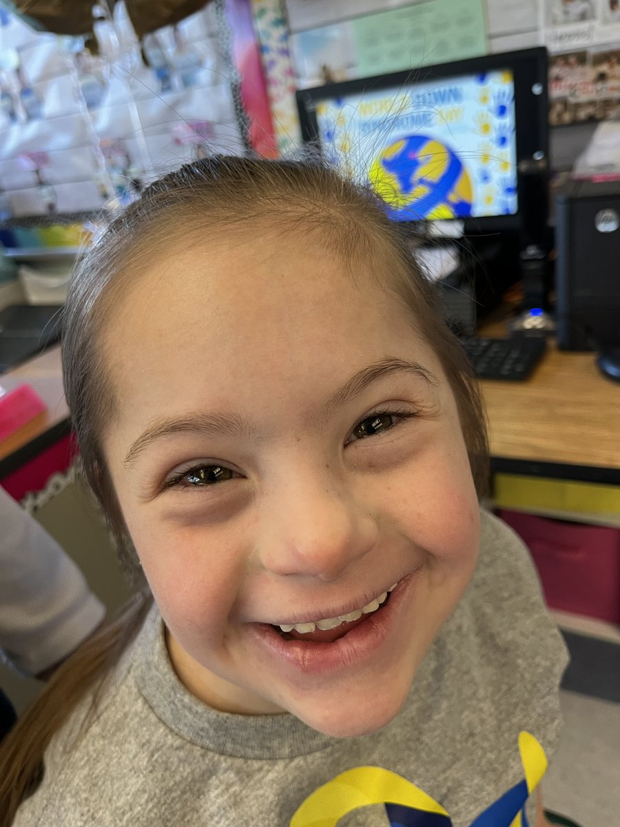 Happy World Down Syndrome Day🩵✨ A special morning with a visit from our down right perfect girl! Keep shining bright, Maeve💙⭐️ I’m so so proud of you! <a href="/School9E/">School 9E</a> <a href="/mrslucas55/">MELISSA A LUCAS</a>