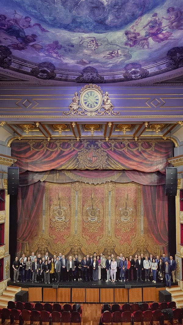 Finalizamos con éxito el IV Foro de la Radio de <a href="/forta/">FORTA</a> organizado por <a href="/IB3/">IB3</a> 
Dos jornadas de debate sobre la importancia y necesidad de las radios públicas ante situaciones de emergencia.

Gracias a todos los colegas de las radios y, sobre todo, gracias al equipazo de <a href="/IB3/">IB3</a>