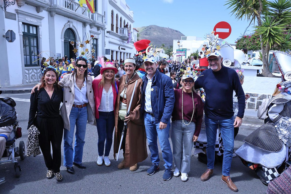 CabildoLZ's tweet photo. 🎭🎉 Las calles de Haría han sido testigo de la alegría y la magia de más de 800 personas en el Coso Insular Inclusivo.

Este evento se ha consolidado como un referente en la Isla. https://t.co/ak9AGif3KR