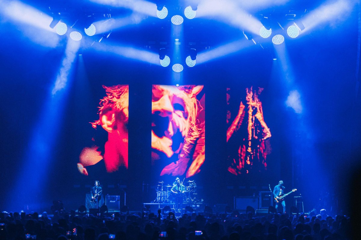 From the first note to the final encore, Soundbox is behind the scenes ensuring <a href="/OurLadyPeace/">Our Lady Peace</a>'s sound and visuals are nothing short of perfect. What an unforgettable tour! #Touring #OLP30 #LiveMusicAV

soundboxpro.com/get-a-quote-to…