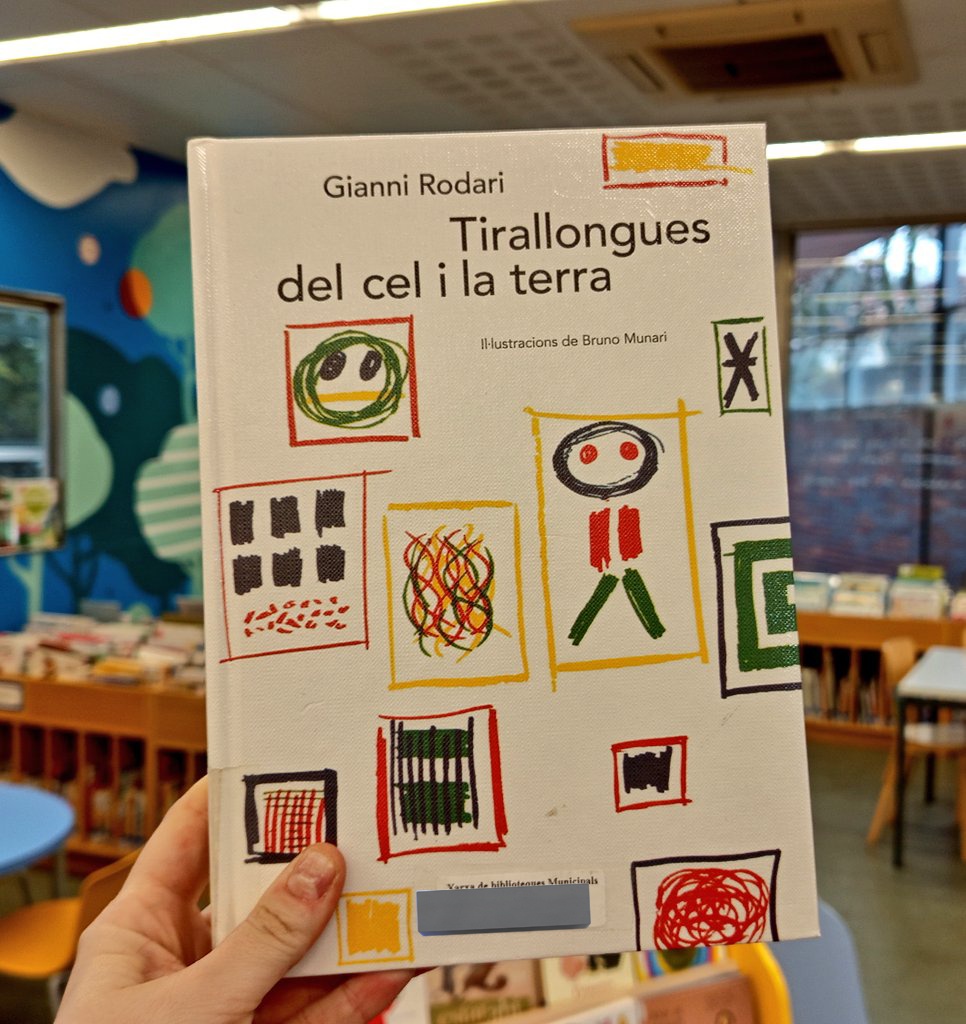 Una criatura s'ha endut un llibre de poesia de la biblioteca i me n'he adonat que no he fet cap recomanació de poesia infantil (que és la millor poesia que existeix) pel #DiaMundialDeLaPoesia. Aquí us deixo quatre joietes que he trobat a la #salainfantil
