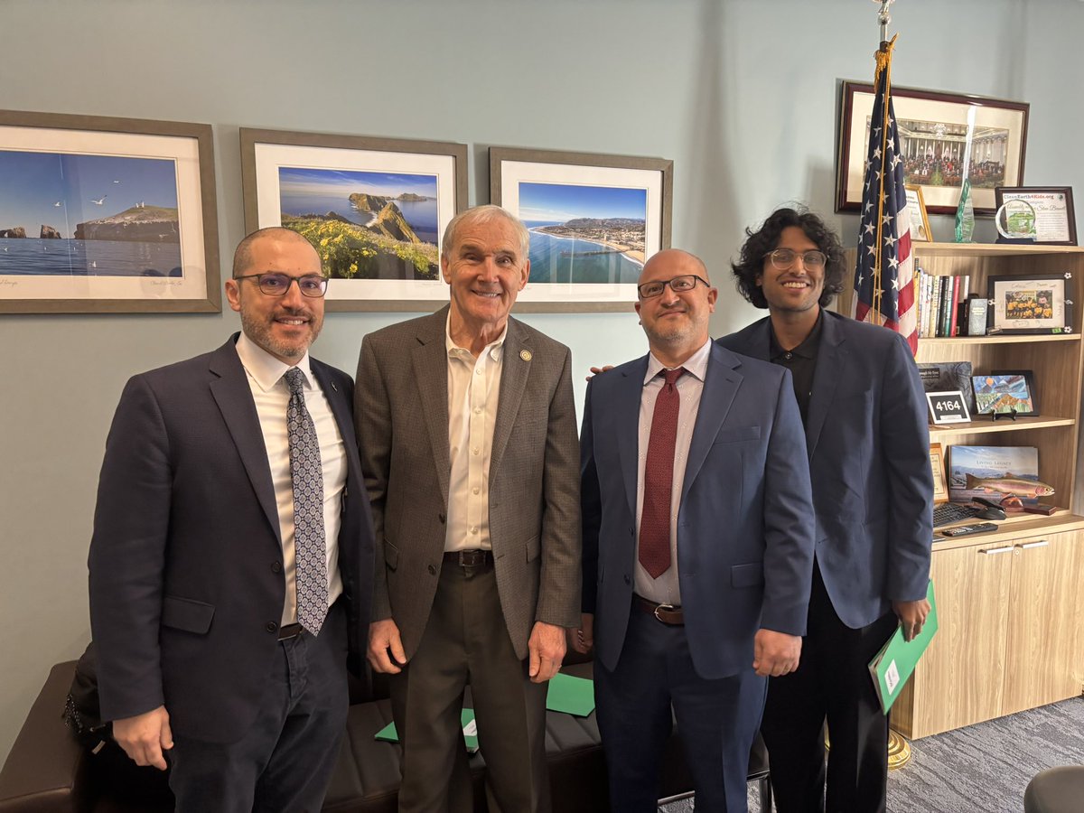 EVCAssociation's tweet photo. Big thank you to @asmstevebennett for meeting with EVCA members for our annual #LobbyDay on March 18th! Great conversation about the transition to clean energy and advancing the future of transportation. 🏛️⚡️ https://t.co/eYkEy3EQBL