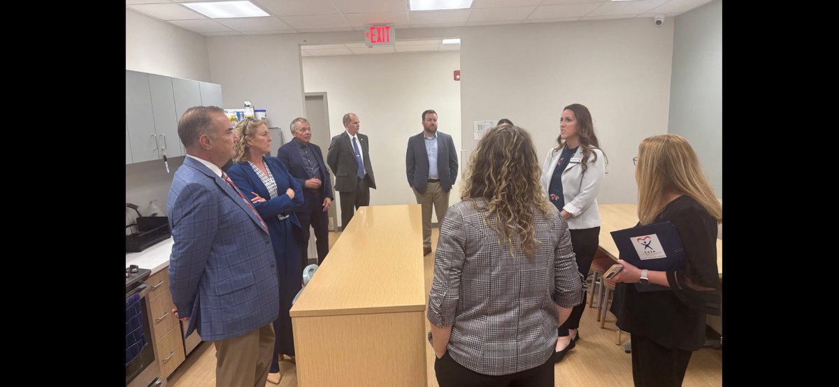 GSGjcmo's tweet photo. Honored to host @GovMikeKehoe at the SW MO CASA clubhouse in Springfield. Grateful for his leadership and unwavering support for Missouri's youth. #MOCASA #SpringfieldMO https://t.co/zdPztZ1ygp