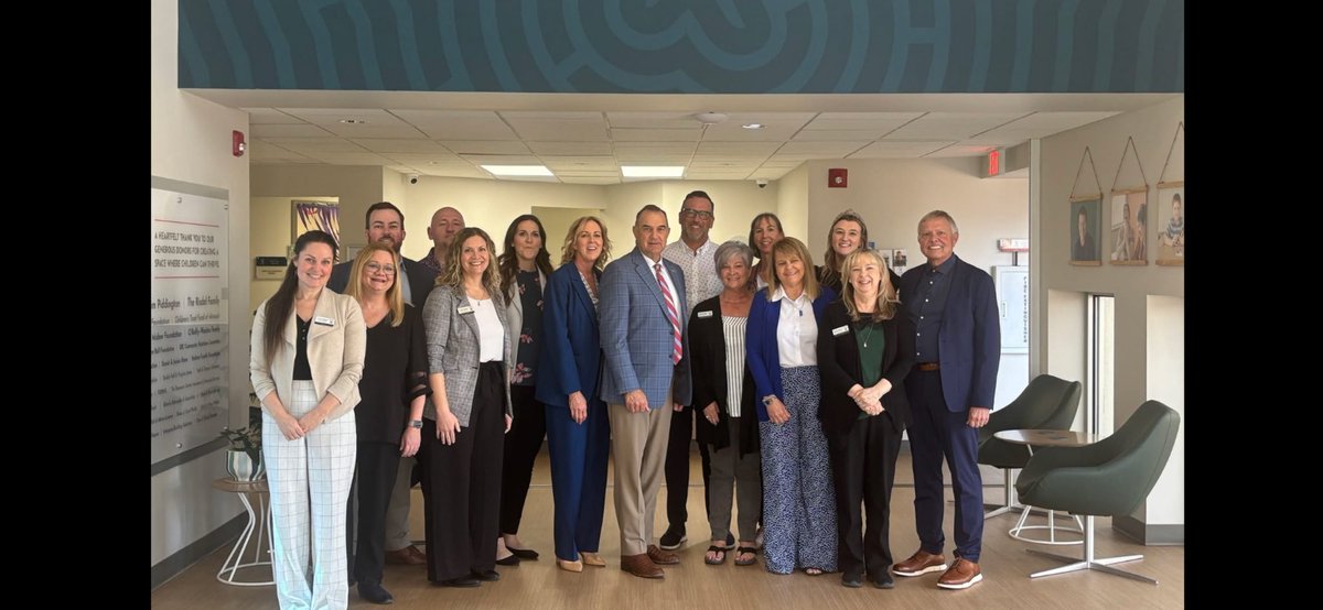 GSGjcmo's tweet photo. Honored to host @GovMikeKehoe at the SW MO CASA clubhouse in Springfield. Grateful for his leadership and unwavering support for Missouri's youth. #MOCASA #SpringfieldMO https://t.co/zdPztZ1ygp