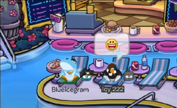 IceWolfcp's tweet photo. Here a old fun picture of me and @Blueicegram1 and I think this was our first time meeting up lol. https://t.co/uOVMMUbbJ3