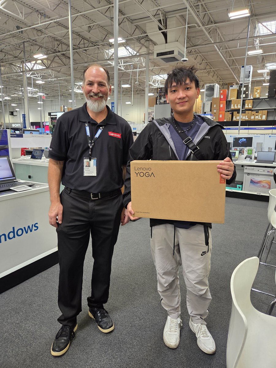 lenovokings's tweet photo. I was able to move the customer from the value laptops over to a Yoga 7i 16 step.  #wearelenovo #premiumstars https://t.co/S7FMBeIKxj