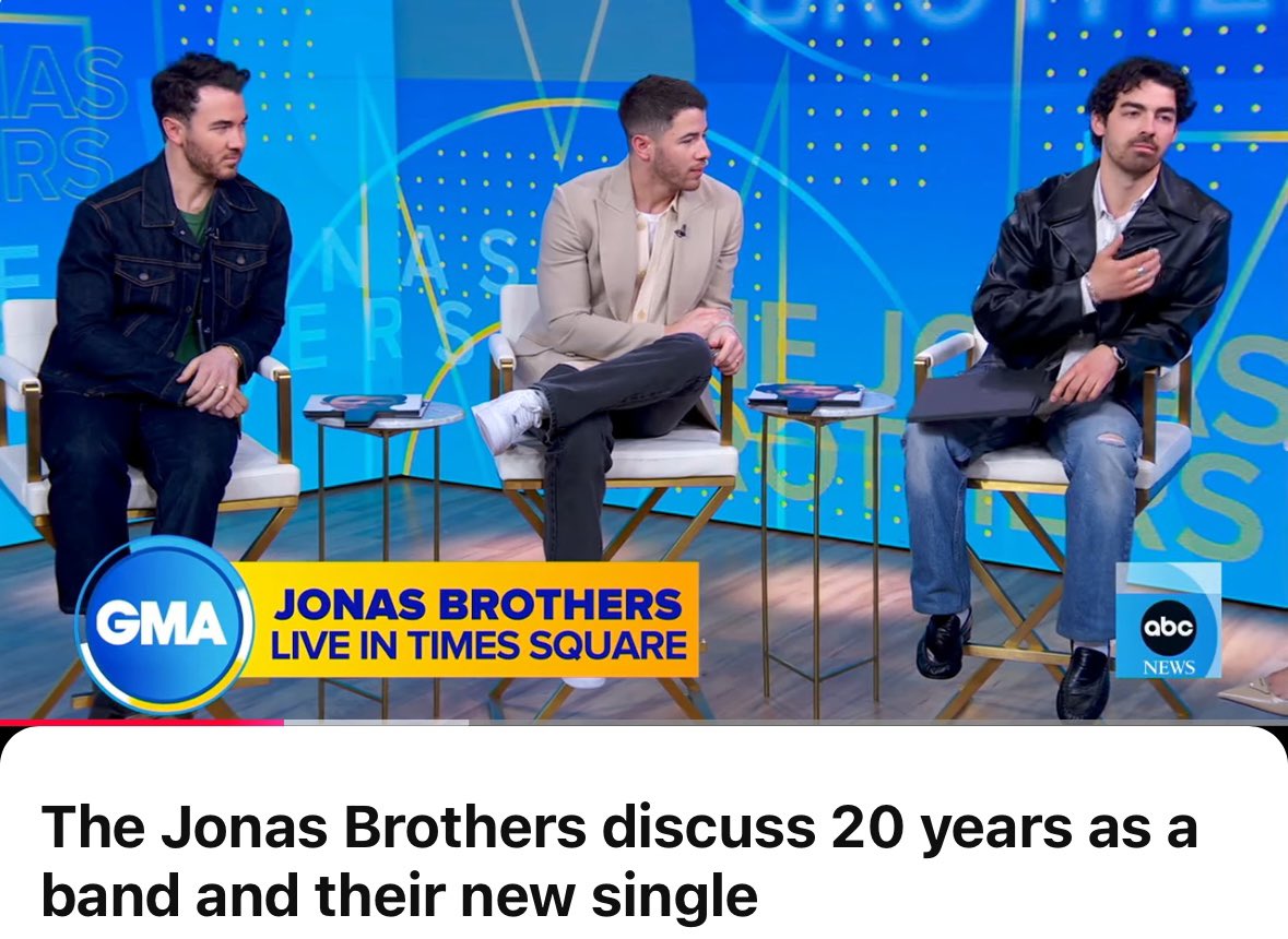 JonasOnTourNews's tweet photo. 🥲 https://t.co/JAR65bPd0V