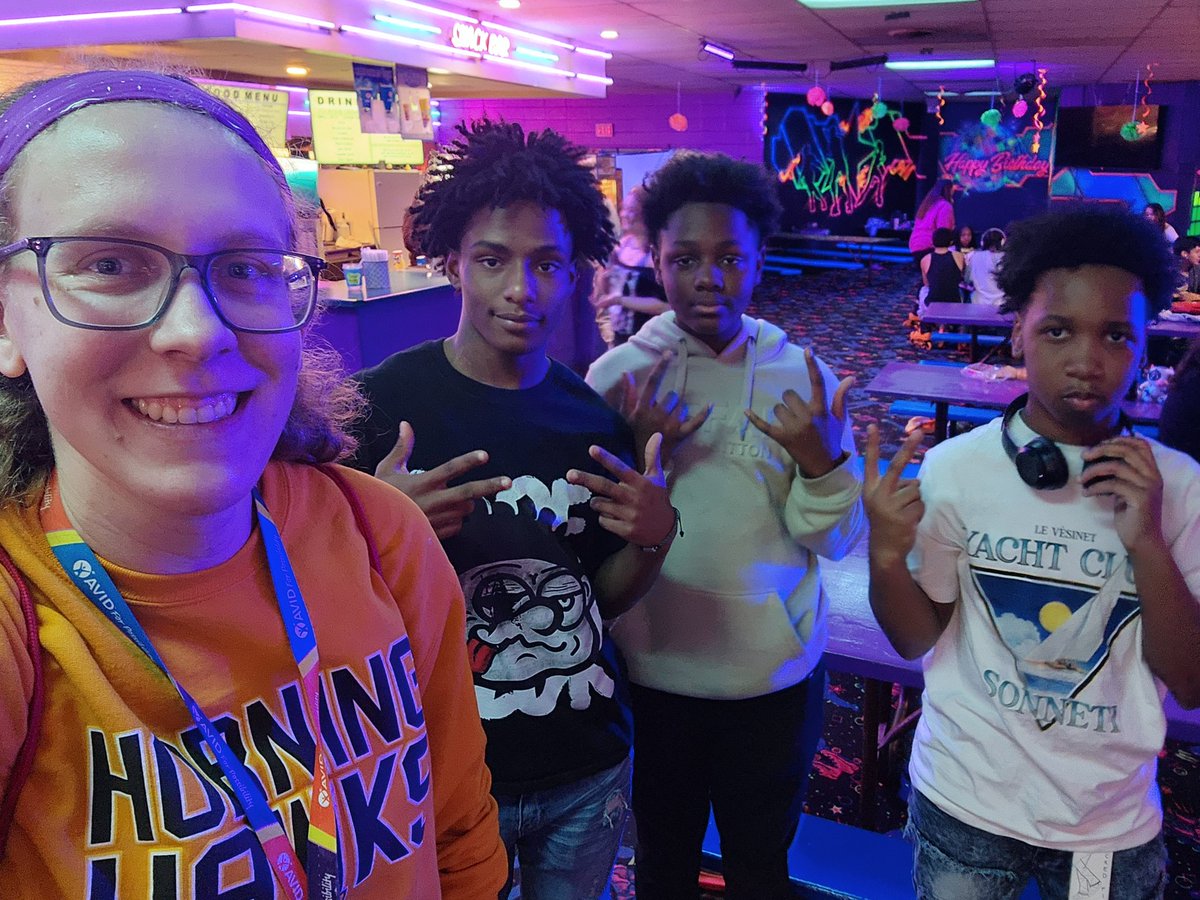 Rose Lenz tweet media