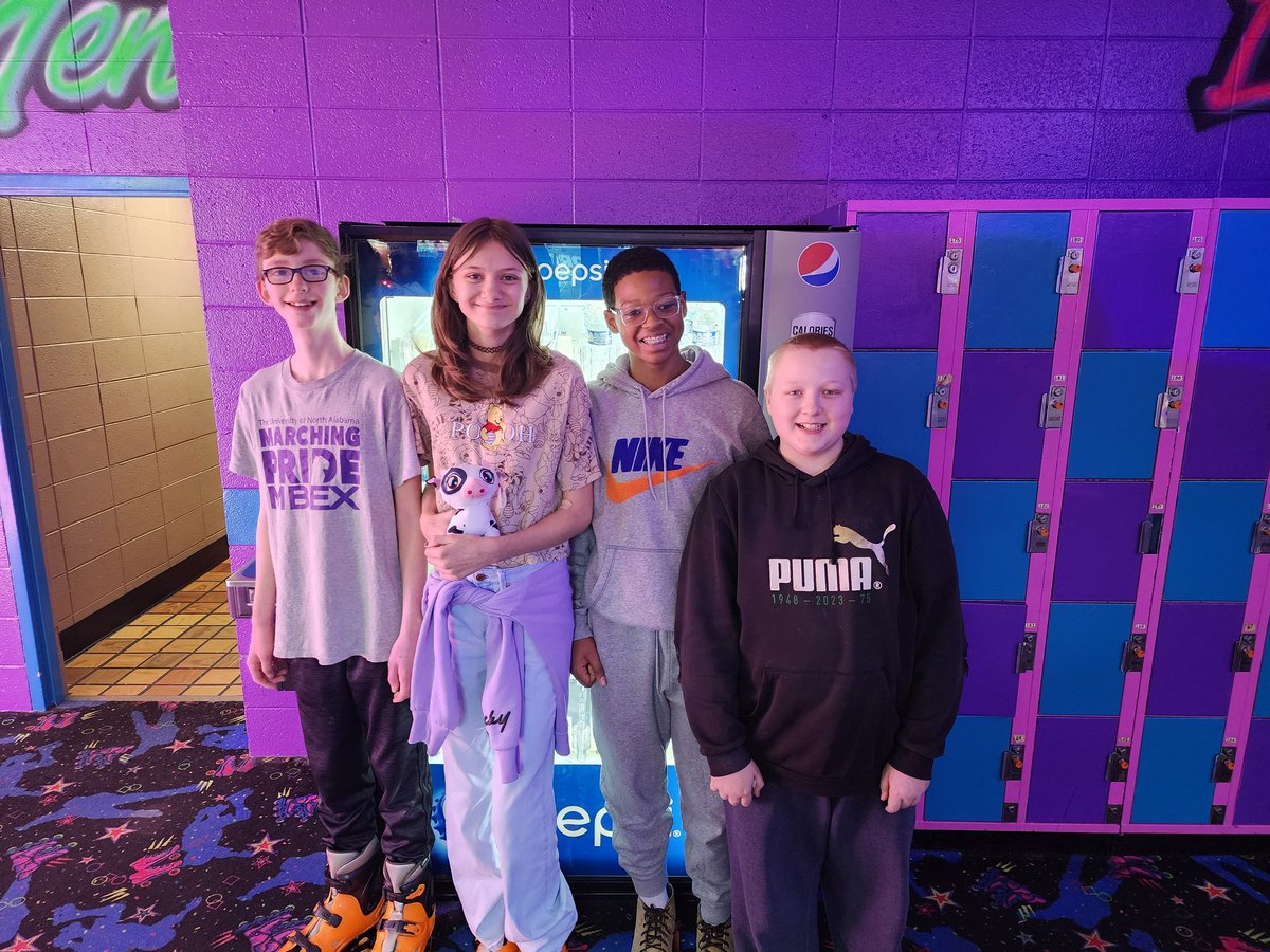 Rose Lenz tweet media