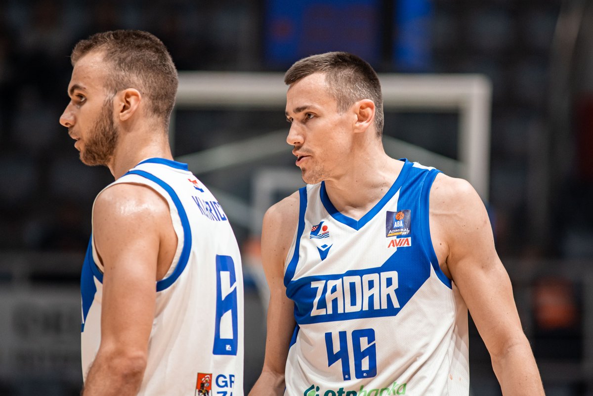 HALFTIME: <a href="/kkzadar/">KK Zadar</a> - <a href="/BCFMP/">KK FMP SoccerBet</a> 51:35

Mihailović 13 | Barna 9
Live stats: aba.tips/y3q

#ABALiga