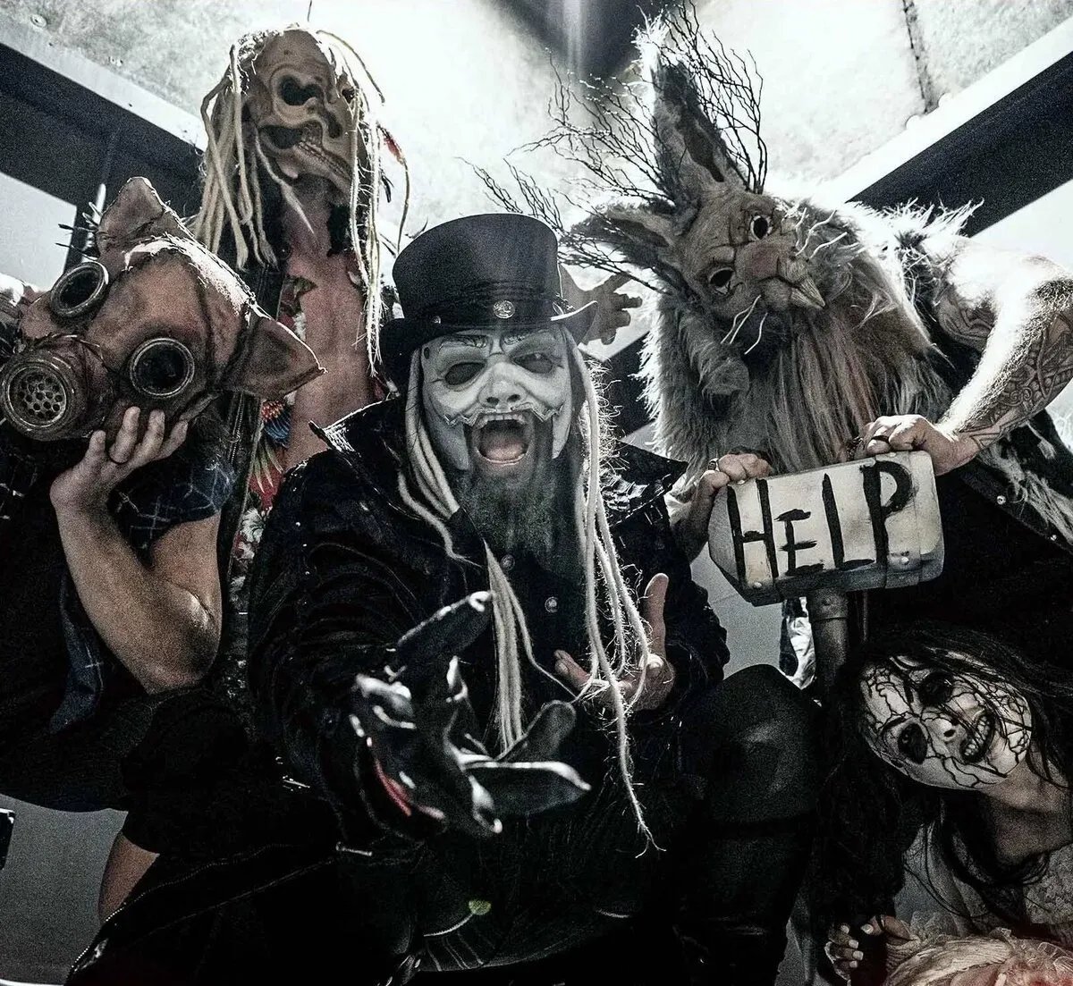 Chandler111798's tweet image. As reported back on March 3rd by #PWNexus on our discord, Bo Dallas is cleared to return to the ring. Plans of their return are reportedly imminent.

Alexa Bliss is fine!! 

@SeanRossSapp has a more detailed article up on Fightful Select as well! Go read it! 

#WWE