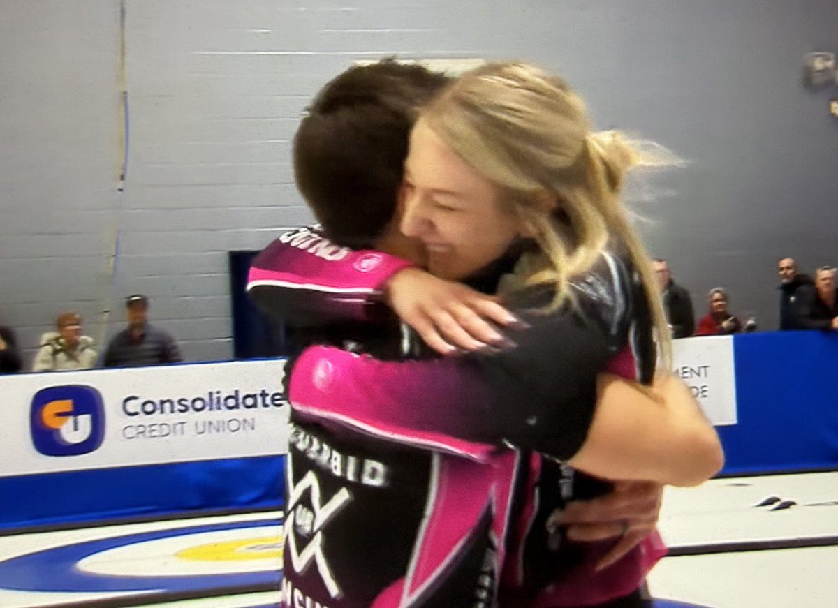 LOTTS FOR THE WIN 

Kadriana and Colton Lott win the 2025 Canadian mixed doubles curling championship over Marlee Powers and Luke Saunders in an extra and.

They will be Team Canada 🇨🇦 at the 2026 World championships.