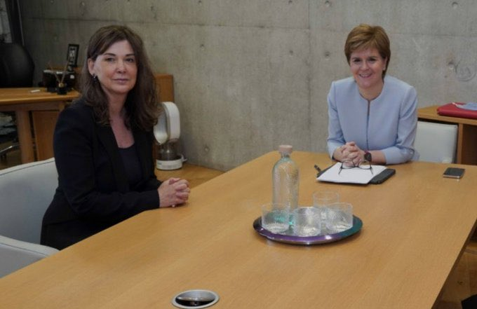 SecretOil's tweet photo. @SkyNews The Lord Advocate and member of ScotGov cabinet pictured with her boss. https://t.co/ht9n2eRlvv