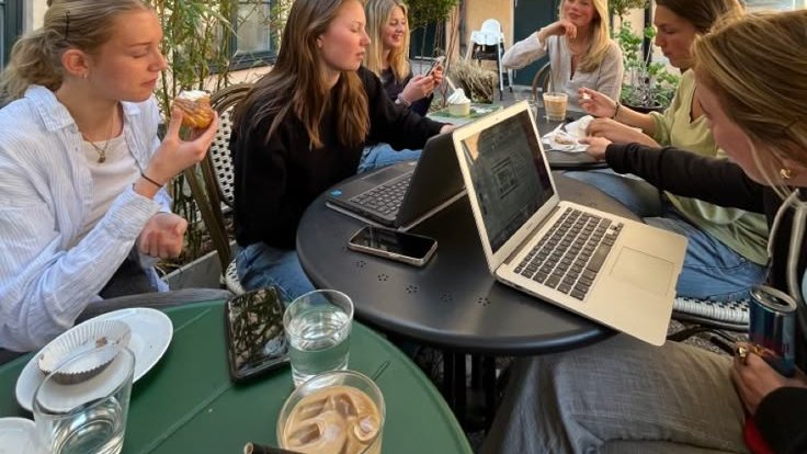 pilatesgirly's tweet photo. spring uni studies https://t.co/7qyFM5ffj7