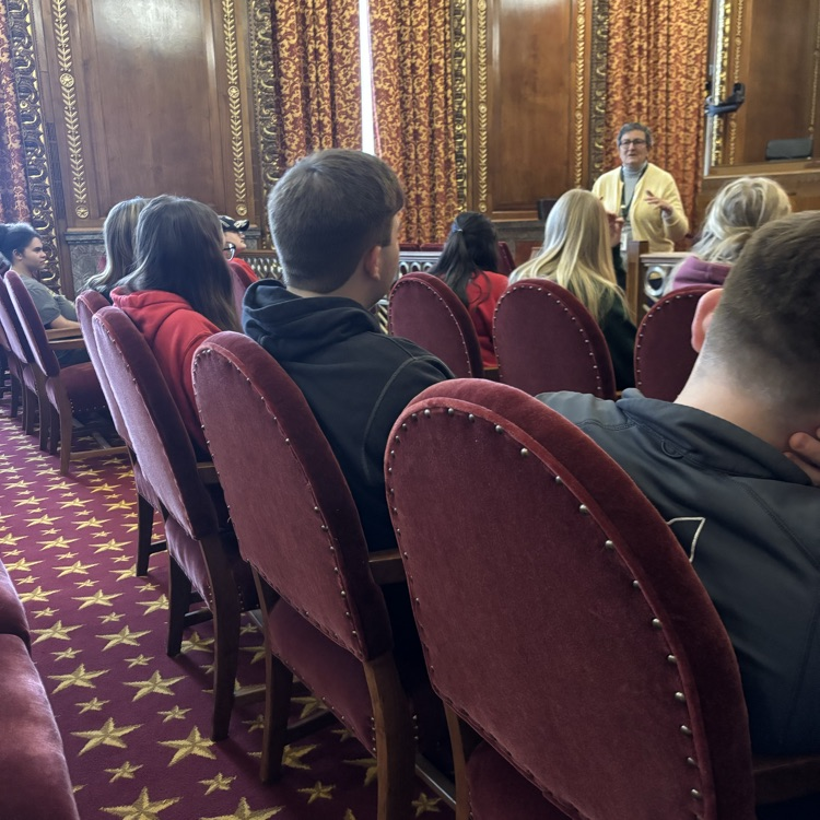MrScott_Minerva's tweet photo. It is a Great Day to be a Malvern Hornet!

Malvern High School Sophomores had an amazing experience touring the Ohio Statehouse and the Ohio Supreme Court today! Proud to see our students exploring government in action!
#MalvernPride https://t.co/KdhI2rd1ay