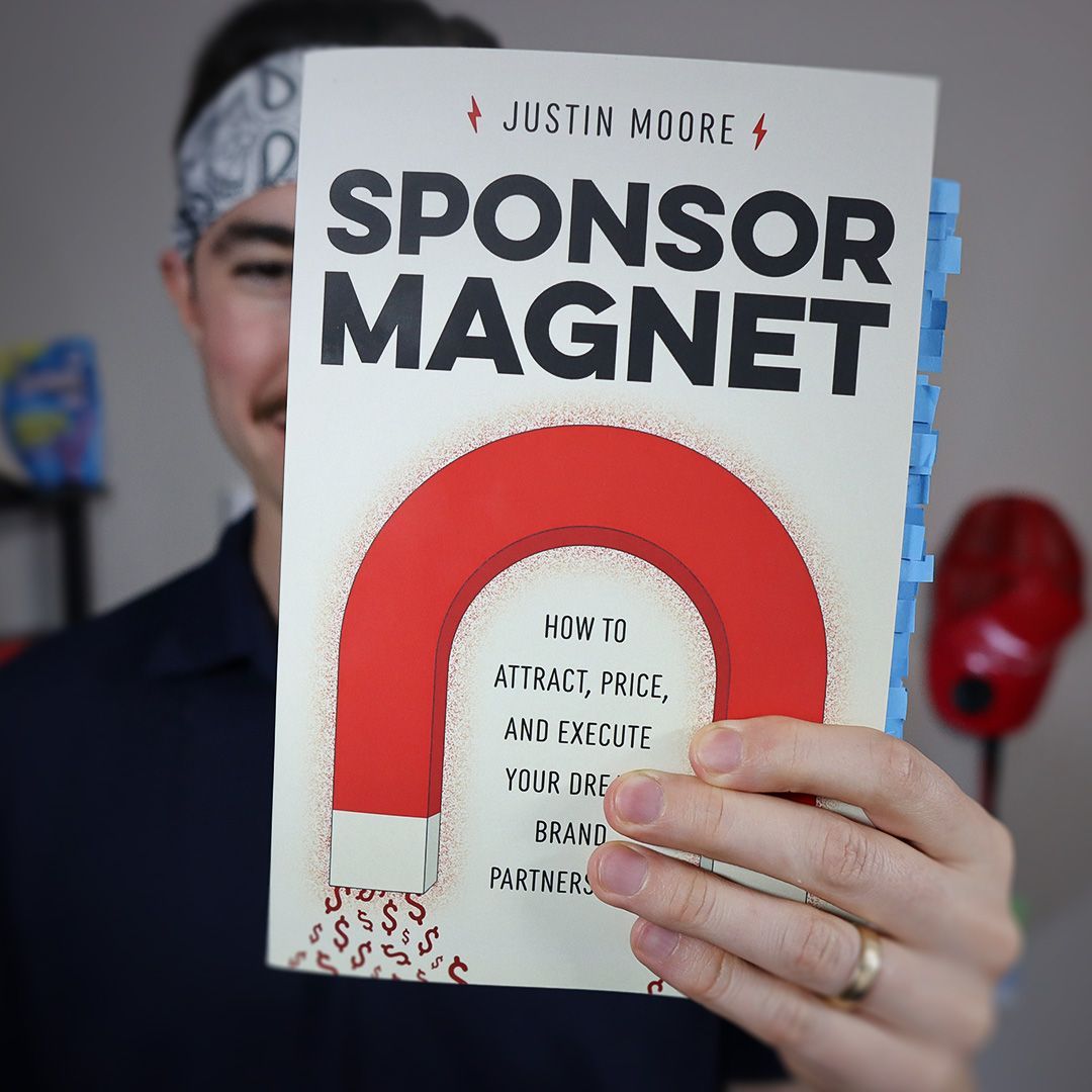 justinmooretfam's tweet photo. Absolutely surreal seeing my book @SponsorMagnet  listed in here among these other authors I've looked up to forever!!!!! Crazy. https://t.co/lhht9GXOQP