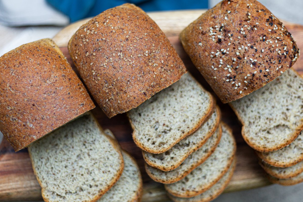 lowcarbavenue's tweet image. Get Inspired On What Makes Our Low Carb Grain Bread So Great! lowcarbavenue.com/wholesome-grai…

#multigrainbread #everythingbread #lowcarbbread #vegan #healthybread #ketogenic #healthybaking #FreshlyBaked #lowcarbbaking #Frederick #sourdough #lowcalorie