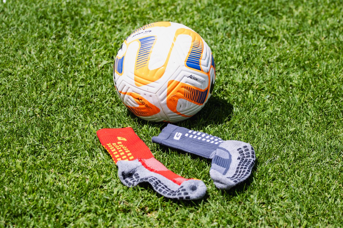 🤗Hoy celebramos la diversidad que nos hace más fuertes.

En el Día Mundial del Síndrome de Down, reafirmamos nuestro compromiso con la inclusión, el respeto y la igualdad. En la cancha y en la vida, todos jugamos en el mismo equipo.🤗

#DíaMundialDelSíndromeDeDown

💙💛