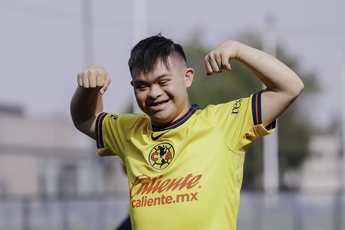 ClubAmerica's tweet photo. En este Día Mundial del Síndrome de Down, queremos fomentar el sentimiento de inclusión en el fútbol, así como en el deporte en general.

La inclusión debe ser una práctica diaria, y lucharemos por que sea así. 💪

🗞️ Conoce más a nuestro equipo: https://t.co/kCpp7jgCAI https://t.co/OKFRP0EMoI