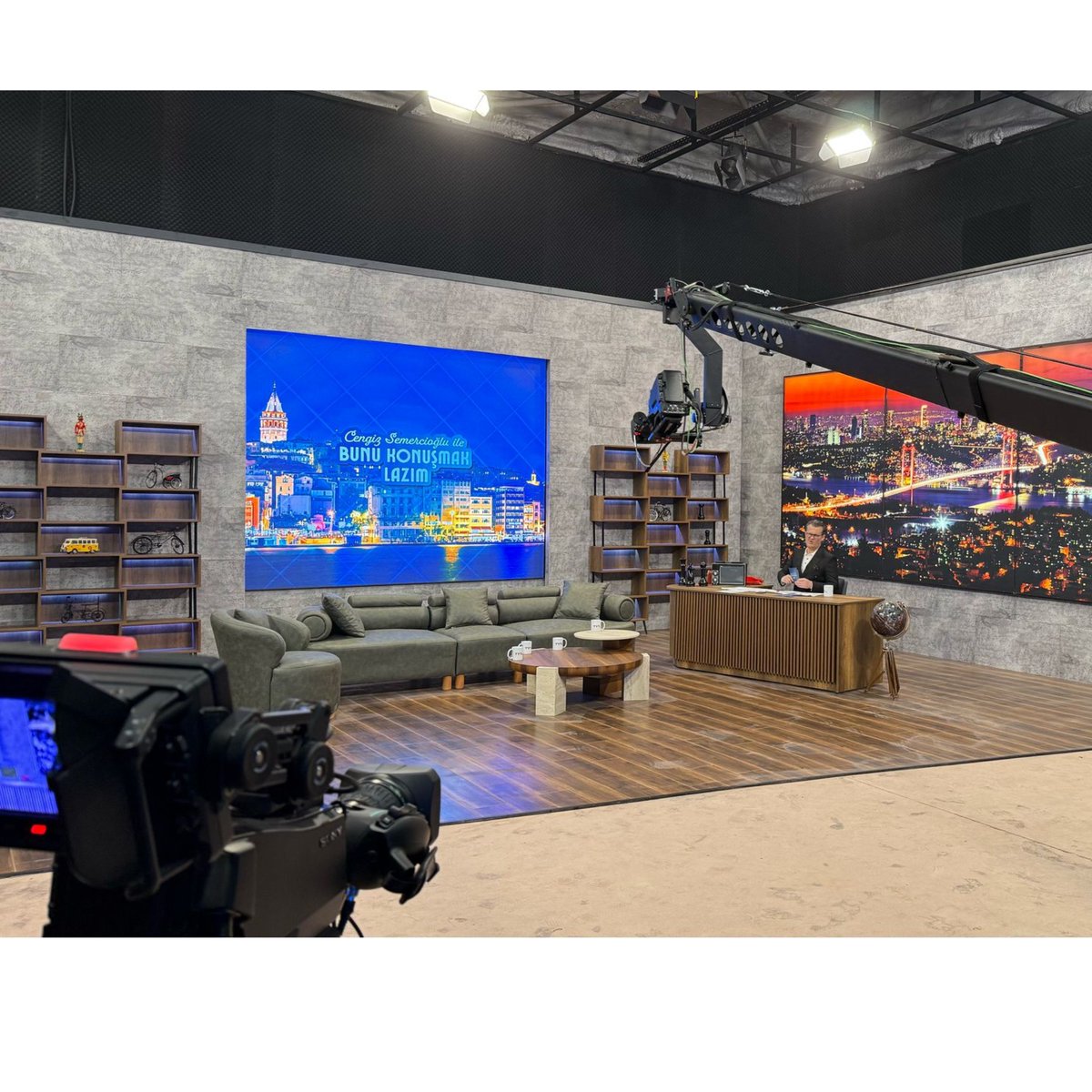 #Cinegy haber-yayın otomasyon  sistemleri ve Sony stüdyo kameralarıyla olusturdugumuz projemiz #Tyt Turk,sistemin sunduğu esneklik ve yüksek kaliteyle harika yayınlar yapıyor!
✨️Gelişmiş otomasyon sistemleri, iş akışını optimize ederek operasyonları ve verimliliği hızlandıryor.