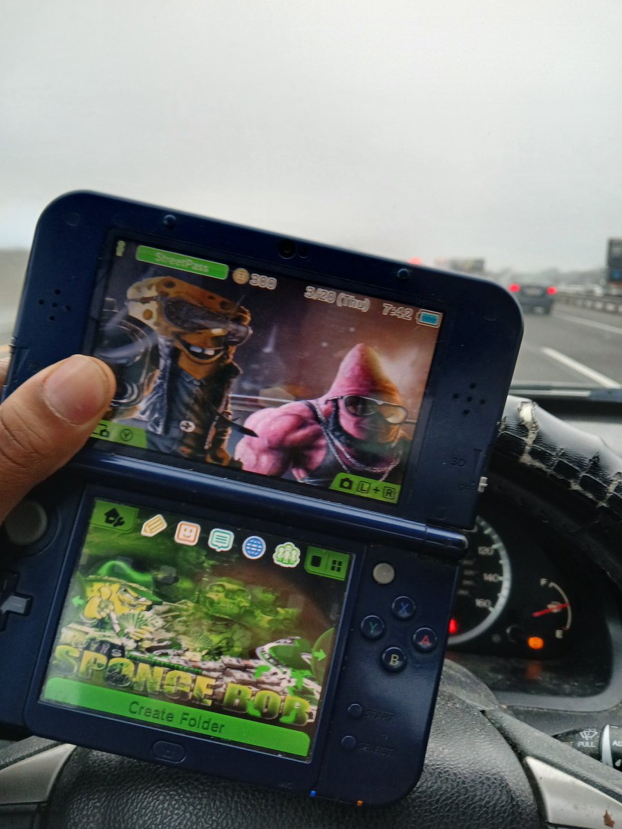 BlazingPasta's tweet photo. Ever since I modded my 3DS, my life has changed for the better. 

It has fixed my marriage. 

Gotten me out of my crippling credit card debt.

My thirst for horse tranquilizers have been quenched.

Father even texted me that he's proud of me today.

This is a game changer, folks! https://t.co/SoaSbIXCLO
