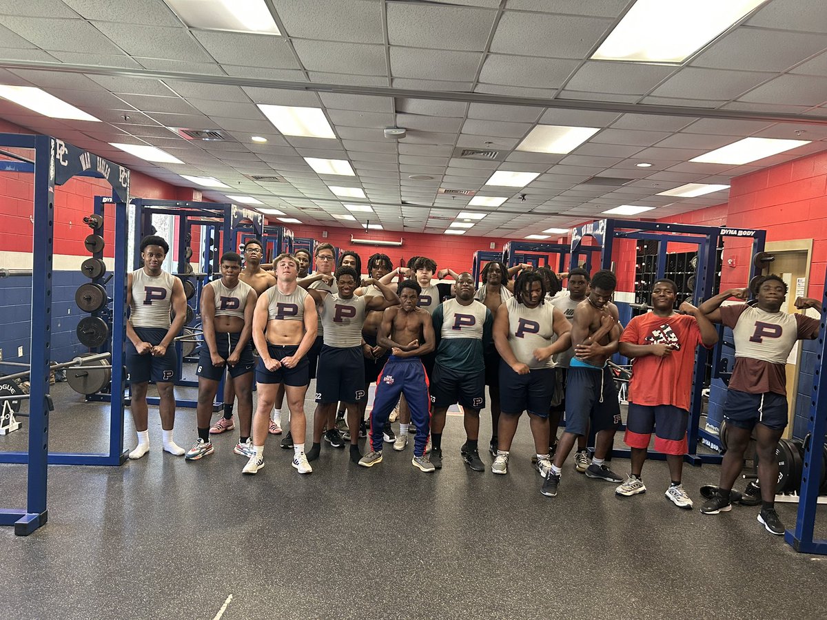 3rd Block Weights finished the week off strong! Proud of these guys!