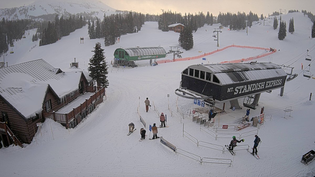 Check out our latest detailed SNOW REPORT for the Alps and beyond: weathertoski.co.uk/weather-snow/l…