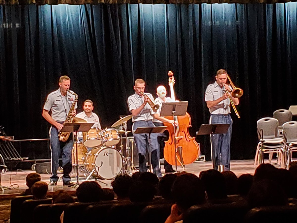 Rebecca Neel tweet media