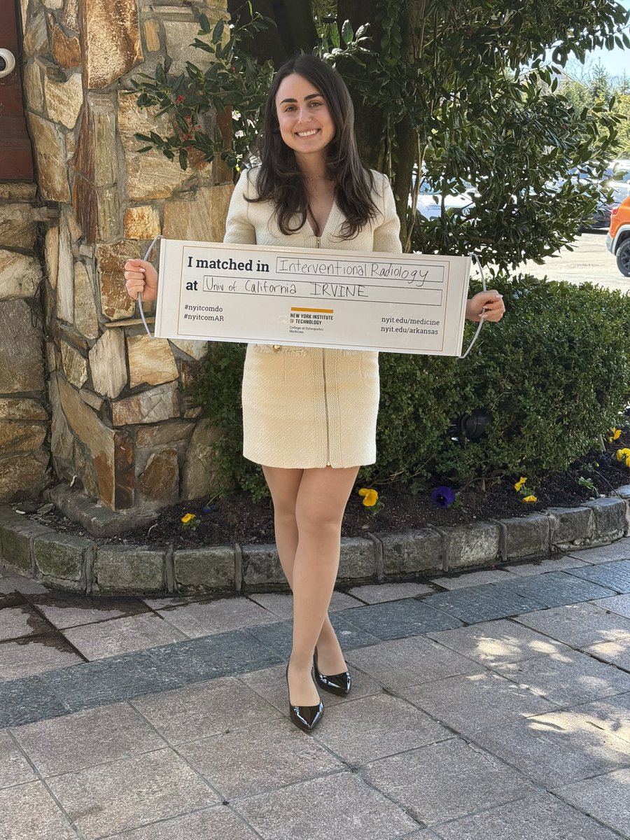 Sarah Montaquila (@sarahmmon) on Twitter photo I matched my dream speciality in my dream location I am so grateful, happy and excited!!!!!
#Match2025 #WomenInIR <a href="/uciradiology/">UCI Radiology</a> I matched my dream speciality in my dream location I am so grateful, happy and excited!!!!!
#Match2025 #WomenInIR <a href="/uciradiology/">UCI Radiology</a>