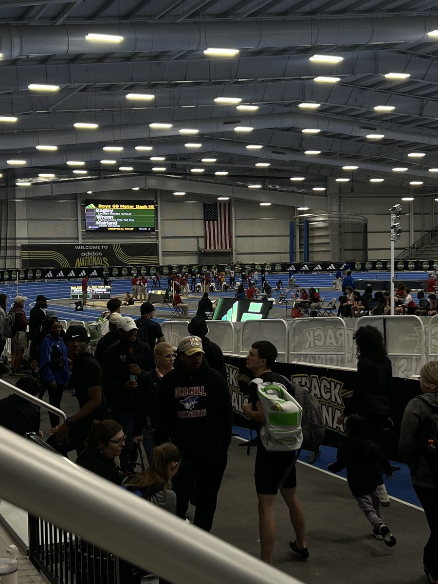 largo_track's tweet image. We at adidas nationals 2025!#Runningforscholarships
Malachi Braxton-Brown (400m)
Malachi Williams (200)
Rickiyah Morton (400)
Nehemiah Harrison (400)