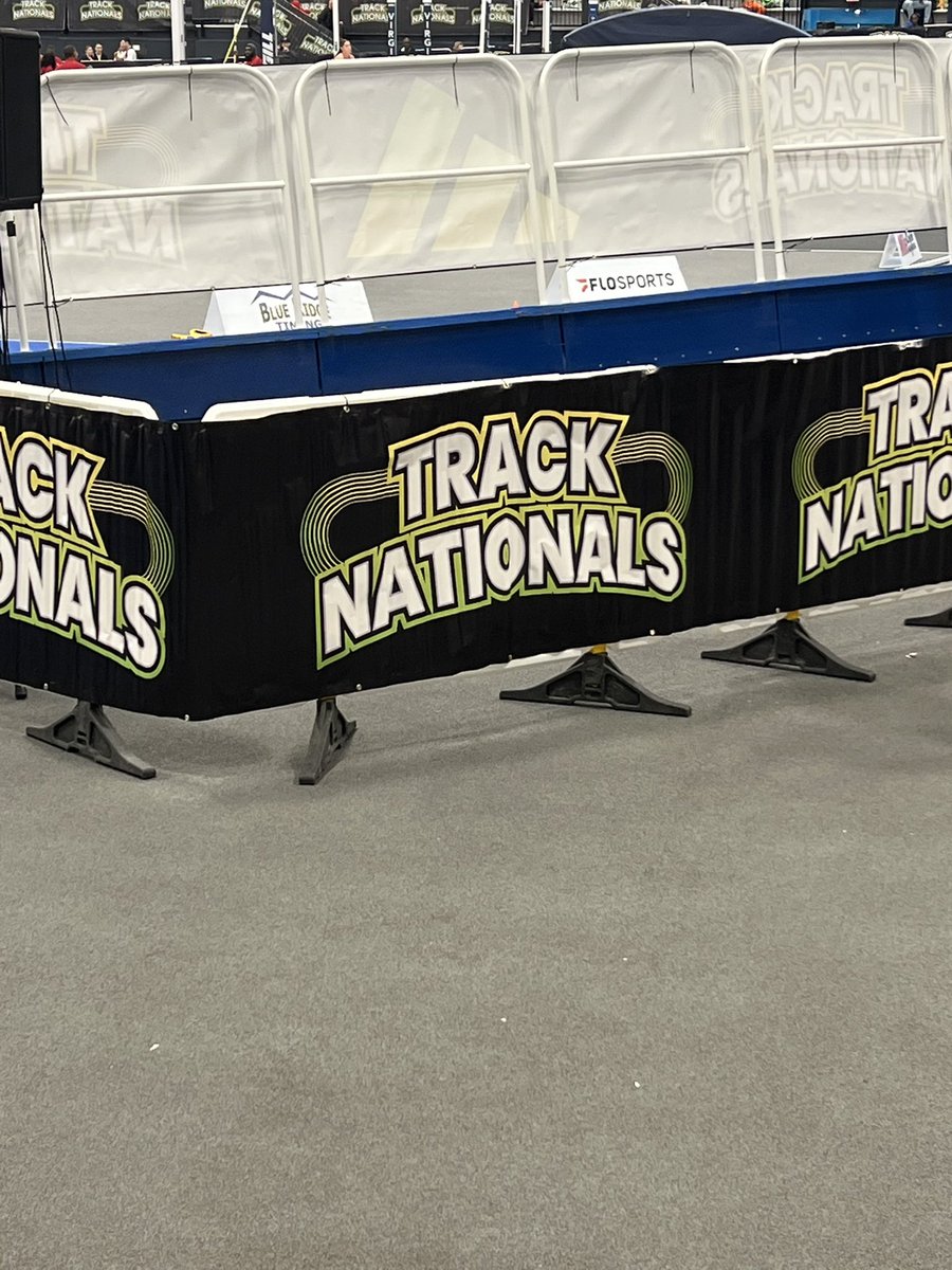 largo_track's tweet image. We at adidas nationals 2025!#Runningforscholarships
Malachi Braxton-Brown (400m)
Malachi Williams (200)
Rickiyah Morton (400)
Nehemiah Harrison (400)