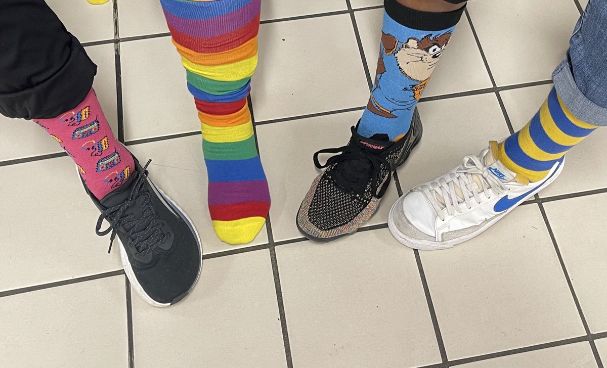 CareerTech_TPSD's tweet photo. 💙💛World Down Syndrome Day🌍
Celebrating the strength, joy, and beauty of every incredible story!✨🌈
#WorldDownSyndromeDay #InclusionMatters #RockYourSocks #CTEEducators https://t.co/NcsxQ6bKA6