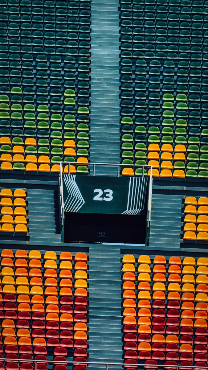 Offrez un nouveau look à votre écran avec le mythique Stade Léopold Sédar Senghor !

📥 Téléchargez-les ici 👉 drive.google.com/drive/folders/…

Partagez en story et taguez-moi si vous les utilisez ! 😎✨