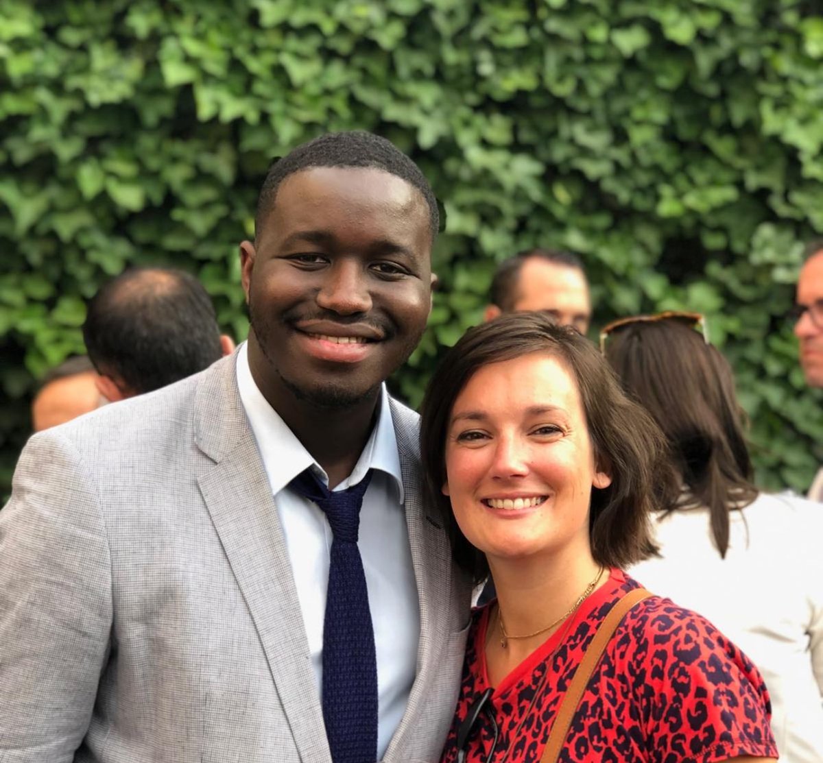 Beaucoup d’émotion, de fierté et de bonheur de voir mon amie <a href="/JustineRatelade/">Justine Ratelade</a> devenir adjointe au Maire de #Lille <a href="/Ardeslandes/">Arnaud Deslandes</a>. La reconnaissance de son travail mais aussi de sa fidélité à nos belles valeurs socialistes &amp; humanistes. Belle route &amp; au travail.