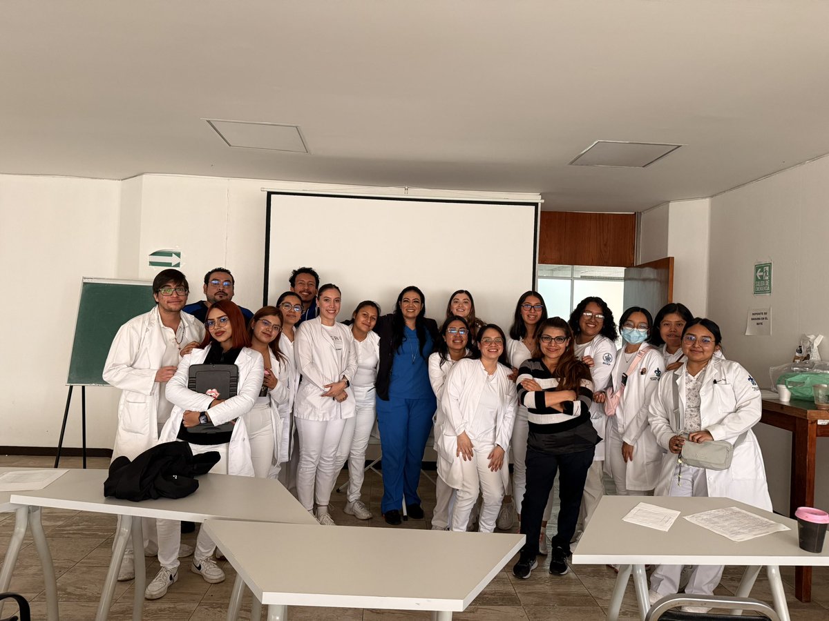 Primera clase del Programa UPA en HGRO N 1 para residentes, médicos internos y estudiantes. 
Con el apoyo de jefatura de enseñanza urgencias y los doctores Nancy Ortega Betancourt, Ricardo Rodriguez Herrera y Jerónimo Tepole. #UPA #FOAMed #POCUS #UPA🇲🇽