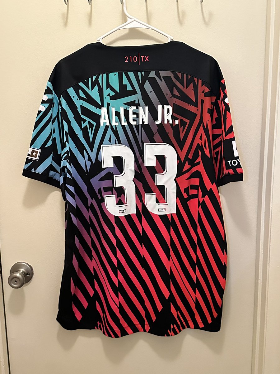 Regan Allen Jr tweet media