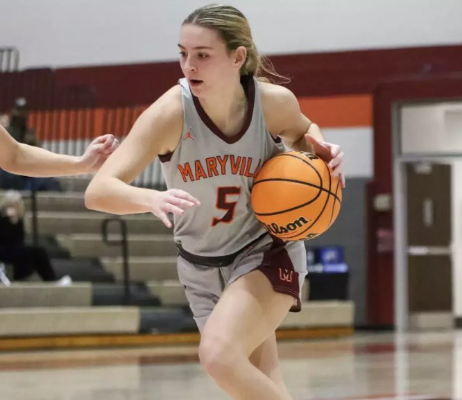 East TN Air 2029 - Williams (@etawilliams) on Twitter photo Proud of <a href="/braxton_fritz/">Braxton Fritz</a> on a solid year & pursuing her dreams!!! Played in every game as a freshman🔥 averaged 3.6 ppg on just under 40% from the field, 1.5 reb/g, & 1.5 ast/g‼️going for a tough major too, so balancing it all is big time💪 Proud of <a href="/braxton_fritz/">Braxton Fritz</a> on a solid year & pursuing her dreams!!! Played in every game as a freshman🔥 averaged 3.6 ppg on just under 40% from the field, 1.5 reb/g, & 1.5 ast/g‼️going for a tough major too, so balancing it all is big time💪
