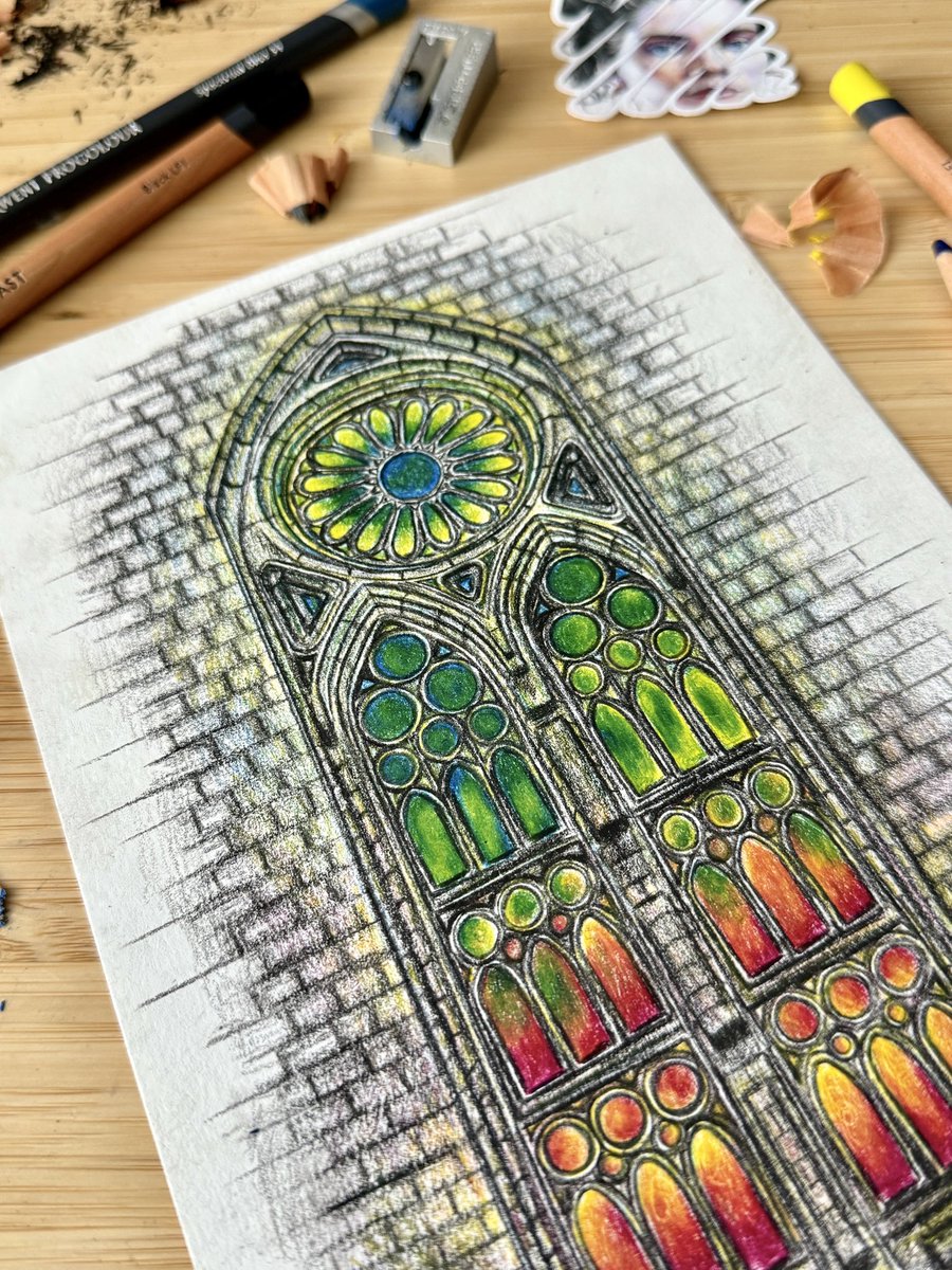 Lucy Locks Art tweet media